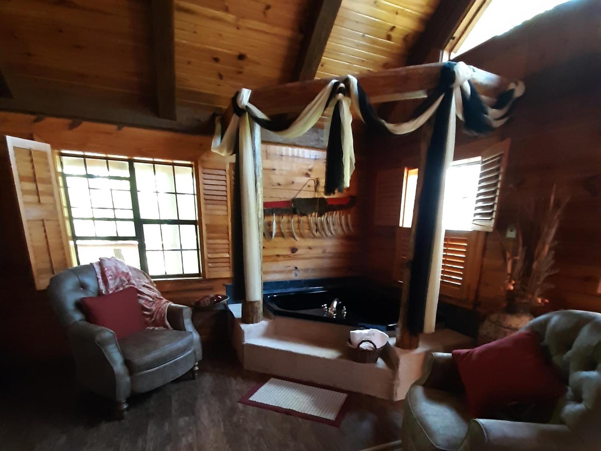 Cherokee Mountain Log Cabins Юрека Спрингс Стая снимка